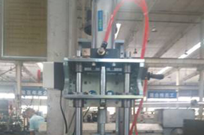 Ferromagnetic Welded Pipe Magnetic Flux Leakage Detector MFL-551